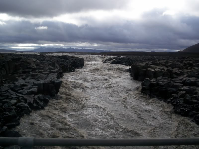 Name:  001_5826.jpg
Views: 243
Size:  80.8 KB